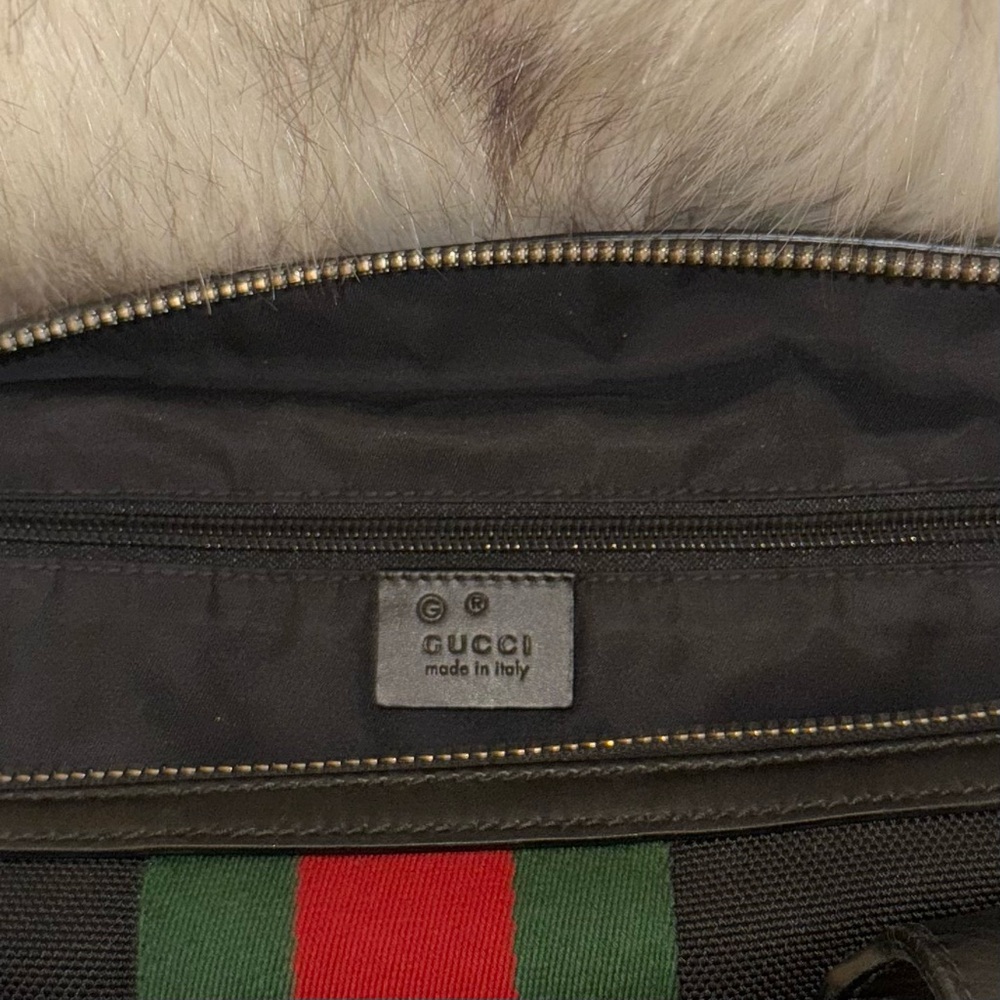 GUCCI  
🔥 Pre-Loved Black Techno Canvas Web Duffle - Picture 12 of 14
